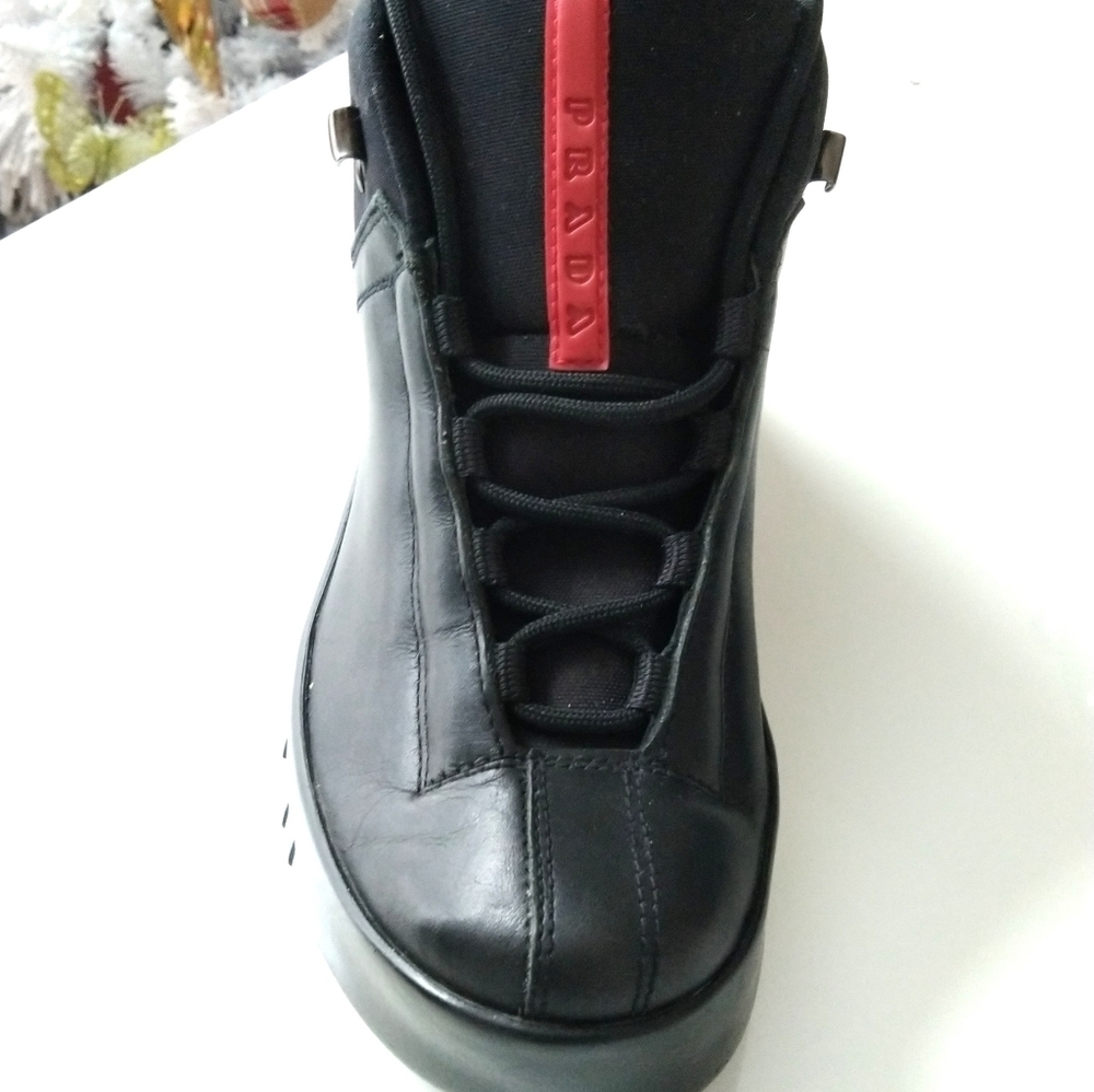 Authentic PRADA shoes 3T, boys